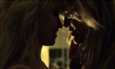 Celeb Thirst-Trap Gets Fanged & Fingered by Bite-Sized Babe picture 1 of 1