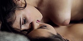 Pussy Lickin' Steamy Scissor Fest'