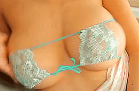 Juggy GF Jigglin' Her Massive Melons'