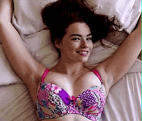 Smokin' Hot Ginger Goddess Shows Off Her Sizzlin' Moves'