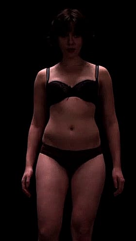 ScarJo's Lingerie Tease'