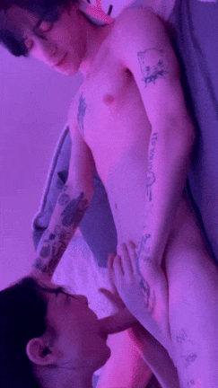 Young Thing Goes Wild with a Self-Filmed Climax picture 1 of 1