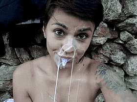 Bust a Load on Her Pretty Face in the Park'