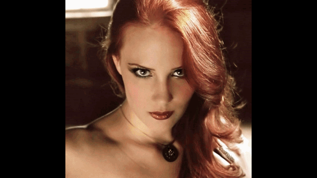 Simone Simons Gets Down & Dirty - Rockin' Booty Bouncing picture 1 of 1