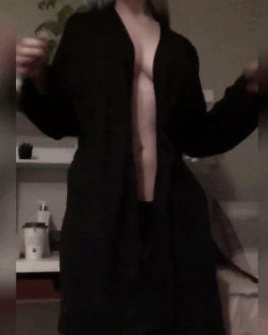 Huge Knockers Bouncing in Wild Gif picture 1 of 1