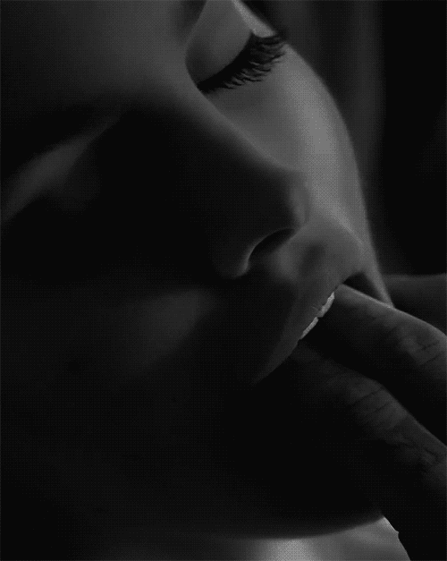 She's Got an Oral Fixation for His Fingers, Gonna Lick 'Em All Up picture 1 of 1
