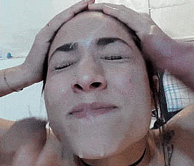 Spicy Latina Gorgeous Gets the Ultimate Facial Splash'