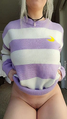 Sarah Shaye Jiggly Amateur Bouncing Fun'