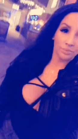 Thicc MILF Babe Throwing You A Steamy Kiss picture 1 of 1
