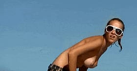 Adorable Babe Lookin Mad Frisky at the Shore'
