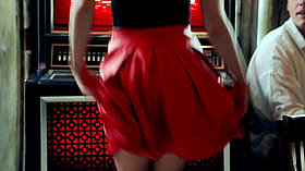 Hot Chick in Red Skirt Flashing Her Legs'