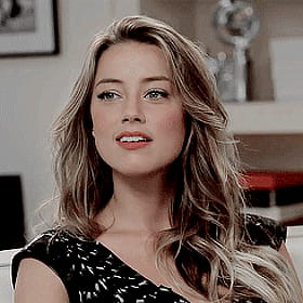 Amber Heard's Blonde Bombshell: A Sizzling Celebrity Erotic Experience'