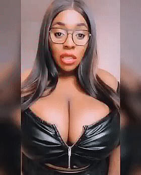 Big Tits Ebony: Get Your Fill of Black Busty Beauty'