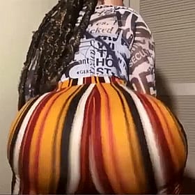 Thick Ebony Goddess Raychiel Shakes That Juicy Booty'