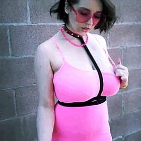 Juicy Juggs Selfie Tease'