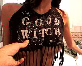 Tease Me Under the Shirt'