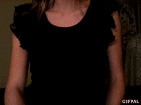 Juicy Curves Poppin' in That Black Tee'