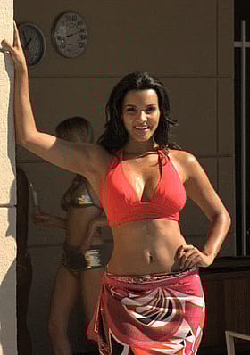 Jessica Lucas - Stunning Canadian Beauty Gets Devoured in Steamy Cunnilingus Session'