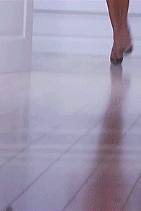 Karlie Kloss - Tall, Toned & Tempting Tease'