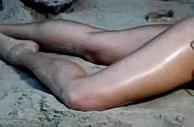 Amanda Righetti's Sweet Legs & Delicious Cunnilingus - So Tasty!'