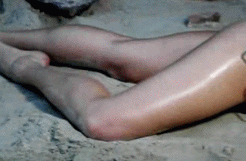Amanda Righetti's Sweet Legs & Delicious Cunnilingus - So Tasty! picture 1 of 1
