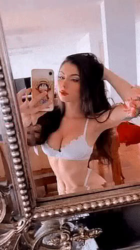 Teasing Amateur Selfshot That'll Make You Throb'