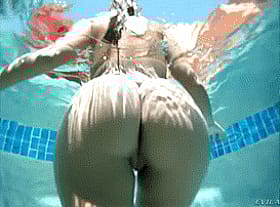 Diving Deep for That Booty Treasure'