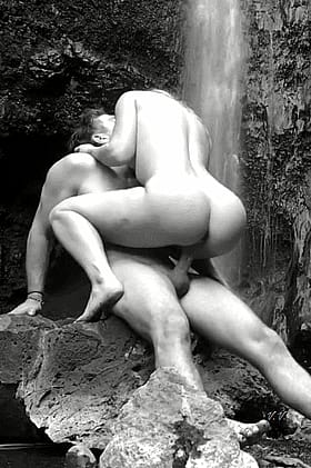 Wild cowgirl can't wait to ride that thick mushroom cock outdoors'