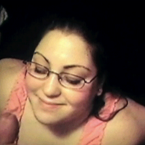 Drenching her pretty face with hot loads picture 1 of 1