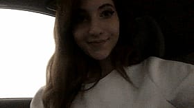 Sexy Kawaiikitten Teases with Naughty Flash'