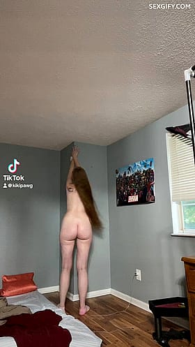 Tall TikTok Star Shows Off Her Long Legs and Nude Body