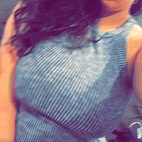 Juicy Thick Pussy on Display'