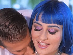 Jewlez Blu's Steamy Makeout & Tit Play Session'