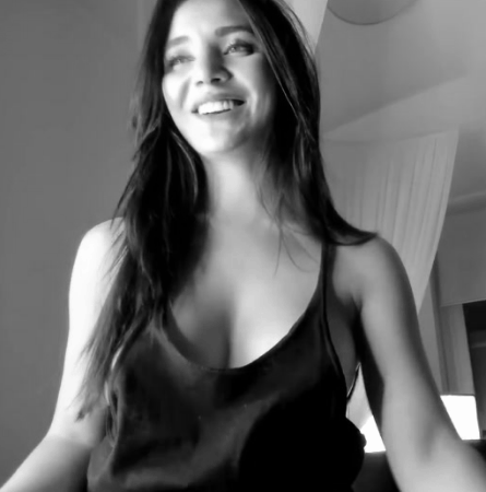 Sexy cam girl's accidental nipple flash picture 1 of 1