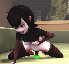 Sultry Blonde Mavis Drools Over a Thick Cock'