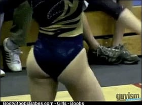 Flexible Fucktoy Shakes That Tight Ass'