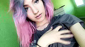 Pink-Haired Cutie Shows Off Her Juicy Curves'