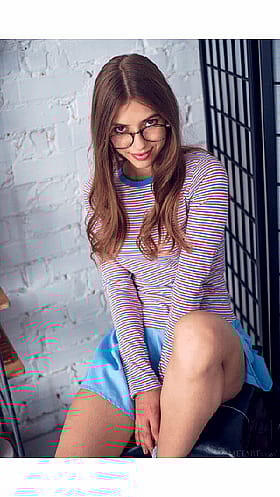 Avery Nona Teasing in Blue Panties'