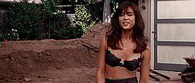 Jessica Alba's Luscious Curves & Tantalizing Tits - A Mouthwatering Treat!'