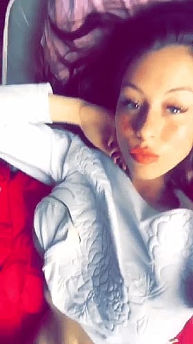 Cherub-Faced Cutie Spreads Her Juicy Pussy'