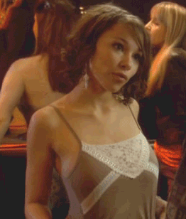 Seductive Brunette Flashing Her Gorgeous Curves picture 1 of 1
