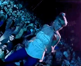 Fergie's slutty stage grind gets me rock hard'