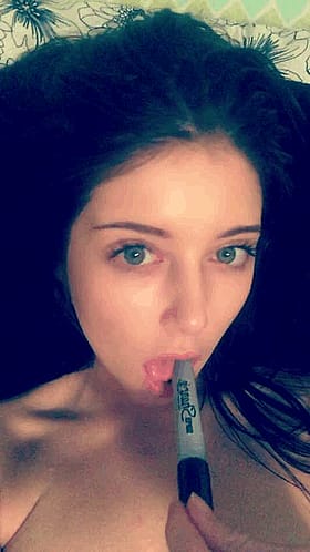 Fit Brunette Amateur Teen Getting Those Sweet Strokes'