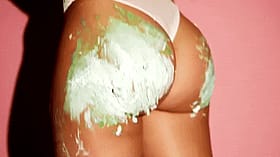 Juicy Cake Booty'