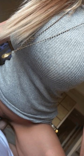 Hypnotic Blonde Riding That Wet Pussy picture 1 of 1