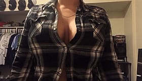 Titty explosion alert'