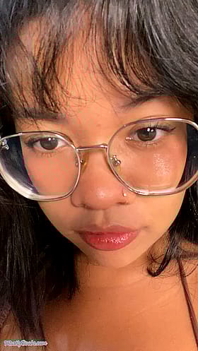 Petite Thai Teen Gets Pussy Eaten on First Date Petite Thai Teen Gets Pussy Eaten on First Date