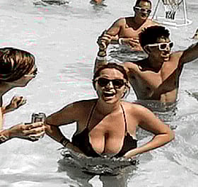 Splash Zone Titties Out'