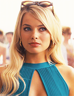 Margot Robbie's Aussie Muff Dive - That Pussy Needs My Tongue! picture 1 of 1