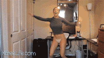 Katee Owen's Titties Bouncing Wild picture 1 of 1
